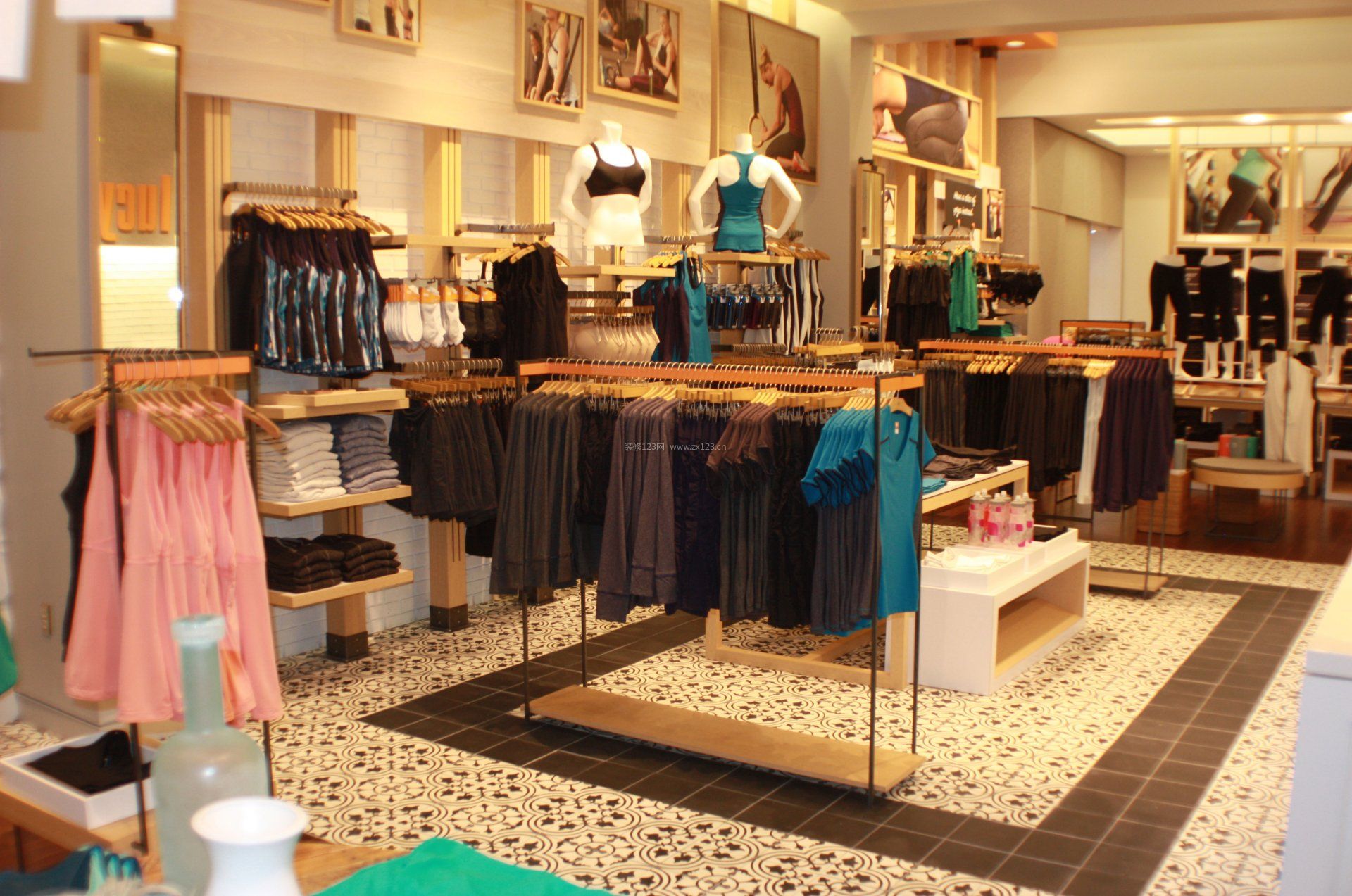 服裝店鋪門面室內裝修設計圖片大全